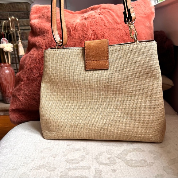 Luella Grey London Beige Shoulder/Crossbody Tote Satchel w/ gold accent NWOT - Picture 3 of 8